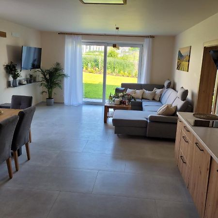 Zamek Na Dlani Mikulov Apartment Екстериор снимка