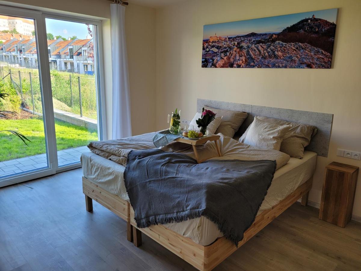 Zamek Na Dlani Mikulov Apartment Екстериор снимка