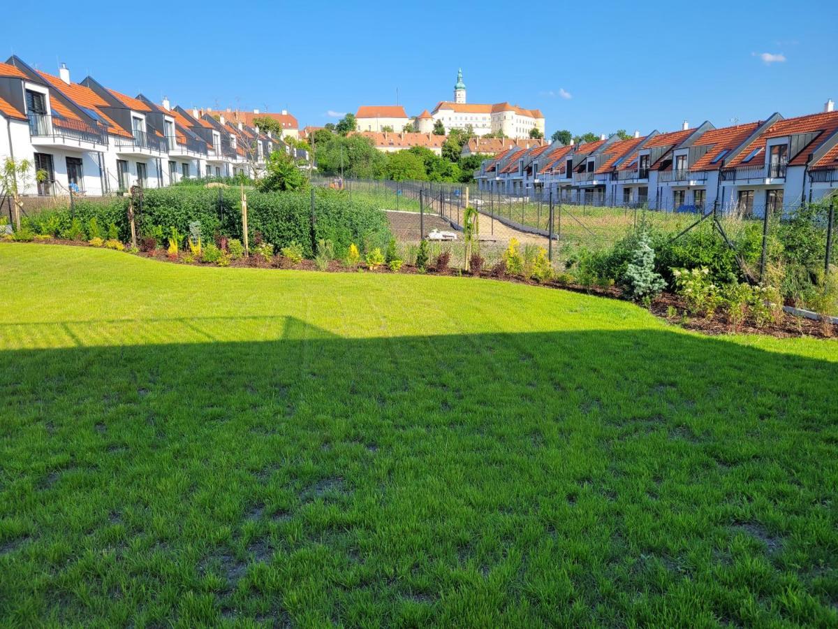 Zamek Na Dlani Mikulov Apartment Екстериор снимка