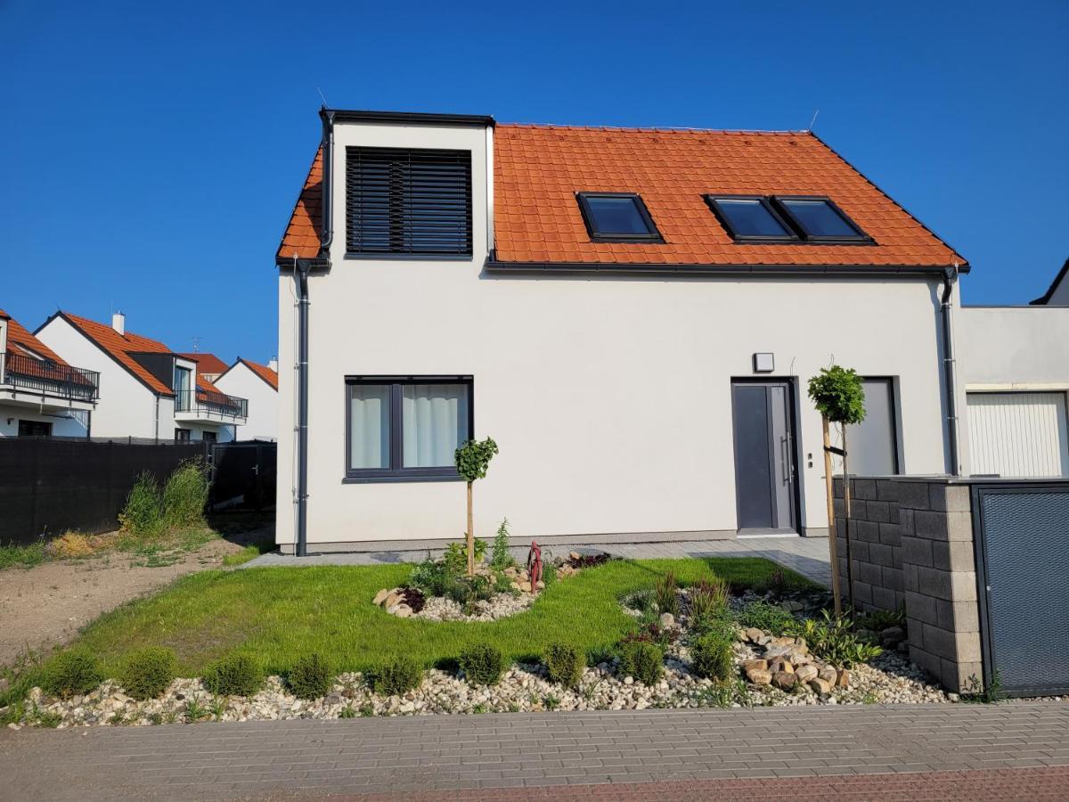 Zamek Na Dlani Mikulov Apartment Екстериор снимка